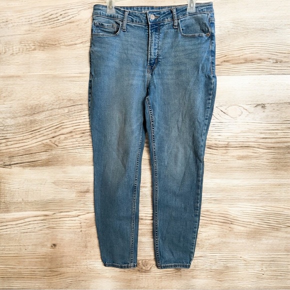 Old Navy Denim - Old Navy Jeans Womens 12 Short Rockstar Skinny High Rise Light Wash Blue